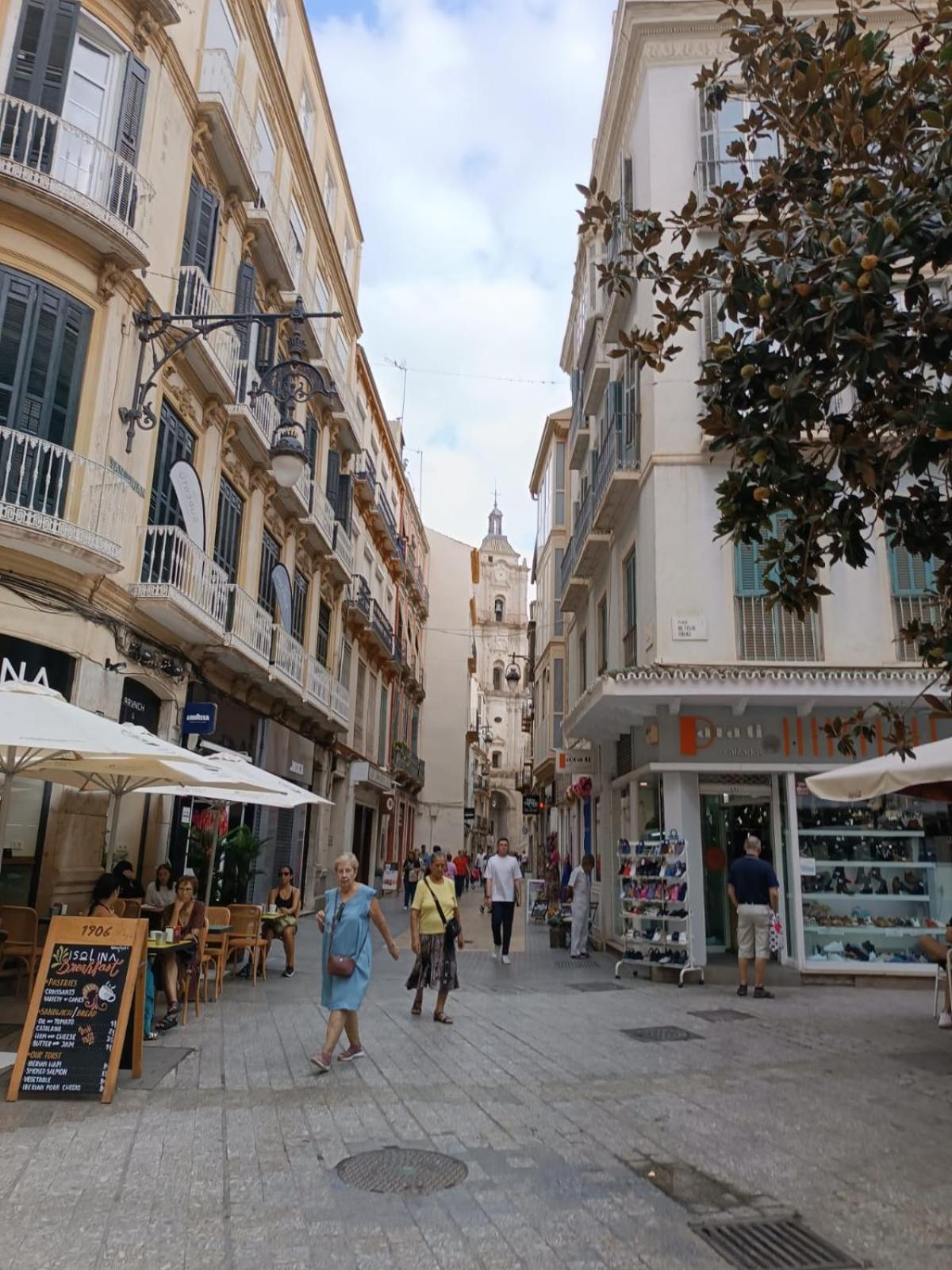 Enjoy Malaga Plaza De Las Flores Bagian luar foto